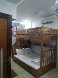 Voodi või voodid majutusasutuse Tây Nguyên Hotel Đà Nẵng toas