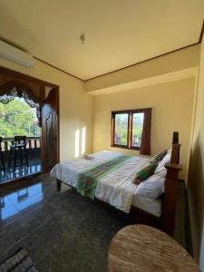 Postel nebo postele na pokoji v ubytování Nuri 47 guest house