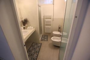 Vannituba majutusasutuses Open Space Bergamo Centro