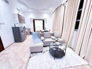 Posezení v ubytování NA 22G01-01 1BR Apt in AD