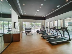 Fitness centrum a/nebo fitness zařízení v ubytování Dubai Creek