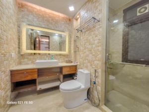 Vannituba majutusasutuses BnBBuddy Home Gurugram +40 fotot