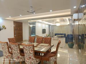 Istumisnurk majutusasutuses BnBBuddy Home Gurugram