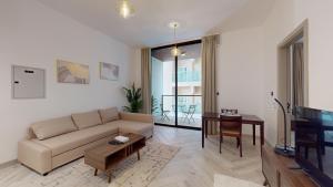 Bilde i galleriet til Primestay - Empire Residence - Spacious 1BR with Community Views in JVC i Dubai