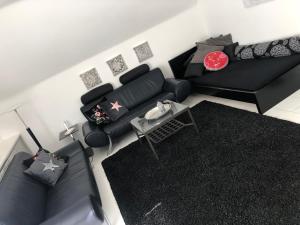 Χώρος καθιστικού στο Bel Art Etage mit großem Parkplatz