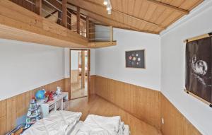 Galeriebild der Unterkunft Nice Home In Bogø By With Wifi in Bogø By