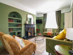 Et tv og/eller underholdning på Wildfell Cottage