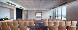 Posezení v ubytování Hilton Garden Inn Puchong