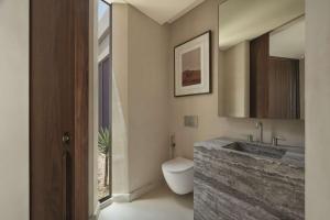 Ένα μπάνιο στο Bab Al Shams, A Rare Finds Desert Resort, Dubai