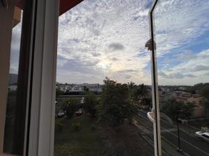 Landskap semula jadi dekat dengan apartmen