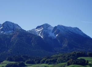 Afbeelding uit fotogalerij van Haus Schöneck - Chiemgau Karte in Inzell +21 foto's