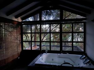 Foto dalla galleria di Cabañas Tahamí con jacuzzi cerca al Aeropuerto a Guarne