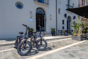 Jízda na kole v ubytování Bluonly Boutique B&B nebo okolí