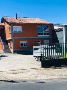 Budova, kde se apartmán nachází + 8 fotografií