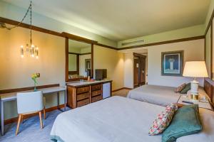 Cama ou camas em um quarto em Bourbon Thermas Eco Resort Cataratas do Iguacu