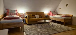 Postel nebo postele na pokoji v ubytování Renatas Ferienwohnung ISABEL