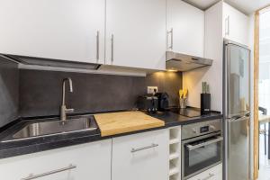 Kuchyňa alebo kuchynka v ubytovaní Galileo apartment