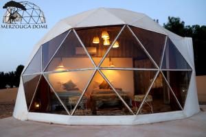 Budova, kde se the luxury tent nachází