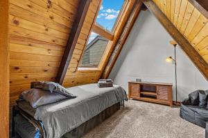 Fotografie z fotogalerie ubytování Rustic Mountain Chalet with Breathtaking Views v destinaci Flagstaff