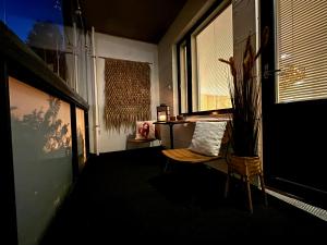 Χώρος καθιστικού στο Luxury suite with private sauna free parking