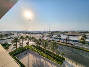Fotografie z fotogalerie ubytování Marassi Gem Apartment Direct Mall Access v destinaci Rayyā