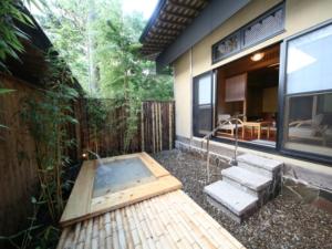 Φωτογραφία από το άλμπουμ του Ryoutei Ryokan Takechiyo Kirishima Bettei σε Kirishima