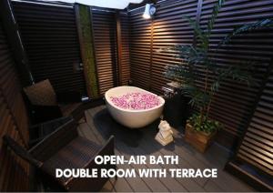 Nuotrauka iš apgyvendinimo įstaigos HOTEL PetitBali Higashi-Shinjuku Tokijuje galerijos