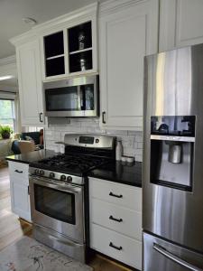 Kuchyň nebo kuchyňský kout v ubytování Master Suite in Smyrna + 6 fotografií