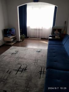 TV a/nebo společenská místnost v ubytování HomeStay in Seitek 11,Kok Jar, Bishkek + 4 fotografie