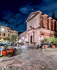 Foto dalla galleria di Spacious Studio in Via dei Coronari a Roma