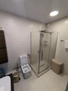Koupelna v ubytování Eco House
