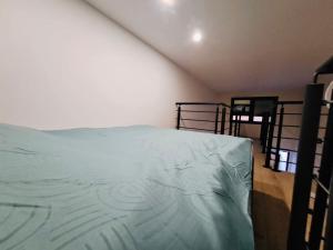 Imagen de la galería de Studio Mezzanine Métro 14 Paris, en Orly