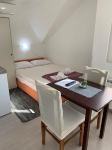 Posteľ alebo postele v izbe v ubytovaní Bed&Breakfast Đurđan