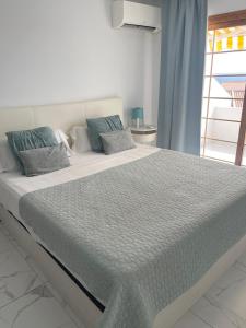 Posteľ alebo postele v izbe v ubytovaní Garden City PREMIUM - Full seaview