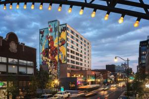 Uma visão geral de Columbus ou uma vista da cidade tirada do hotel