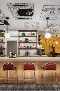 A cozinha ou cozinha compacta de Graduate by Hilton Columbus
