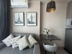 Posezení v ubytování The Grand Jomtien Condo