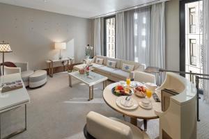 Een zitgedeelte bij Mandarin Oriental, Doha