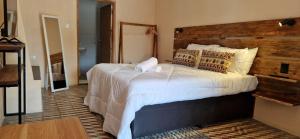 Postel nebo postele na pokoji v ubytování Comfort Inn Guest House