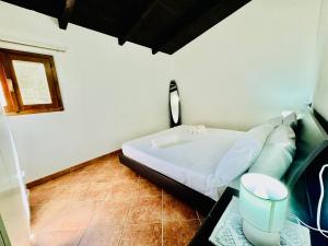 Postel nebo postele na pokoji v ubytování Sea Breeze Home