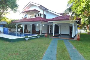 Zahrada ubytování Sri Ra'anana Villa