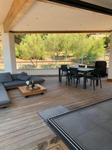 Posedenie v ubytovaní Appartement - Maison "Le pied à terre 1" PORTICCIO