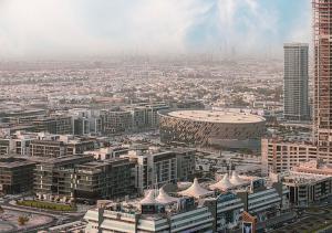 Ein allgemeiner Blick auf Dubai oder ein Stadtblick von der Ferienwohnung aus