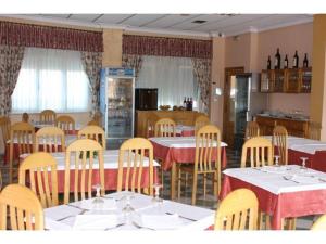 Lounge nebo bar v ubytování Hostal Castilla