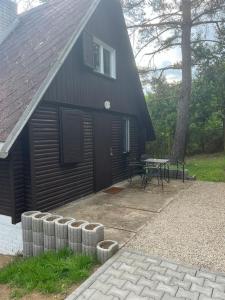 Hoone, kus hommikusöögiga majutusasutus asub