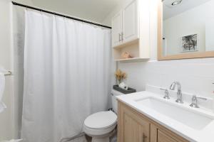 Ένα μπάνιο στο Sunny - Pool - Close to Beach - Fishing - Boat Ramp