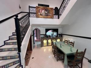 Ruang duduk di Riad benhamo2