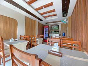 Χώρος καθιστικού στο Hotel Aaradhya