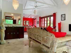 Χώρος καθιστικού στο Bohemia 3 bedroom Villa