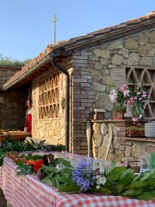 Afbeelding uit fotogalerij van Camera vista piscina Casallario in Volterra